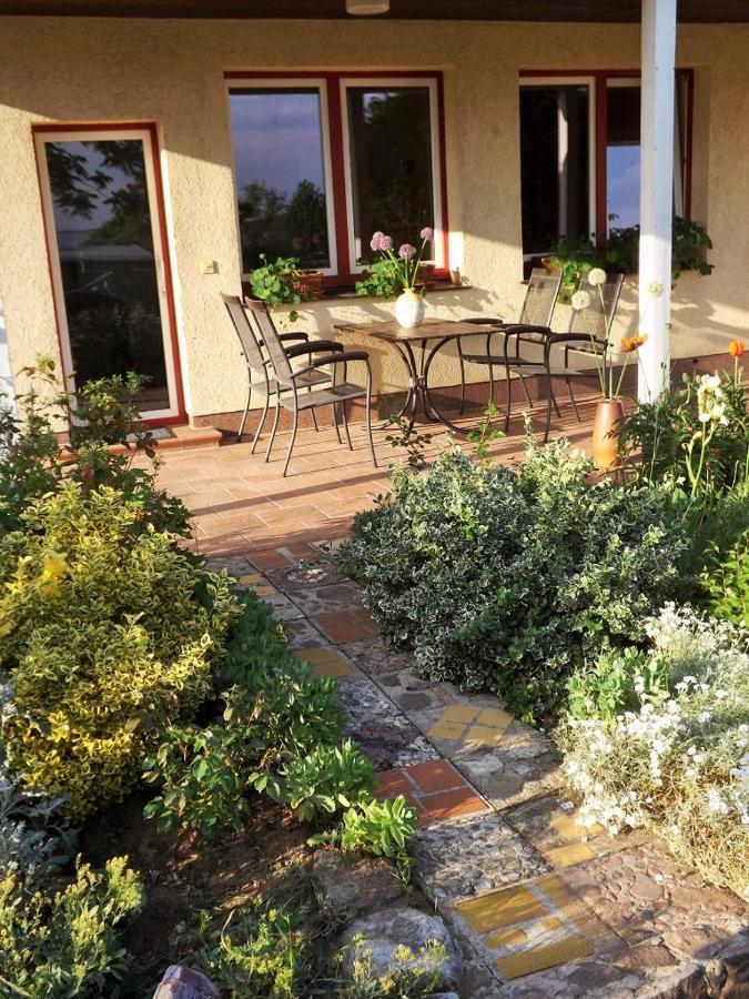 Ferienwohnung Petronela วาเริน ภายนอก รูปภาพ